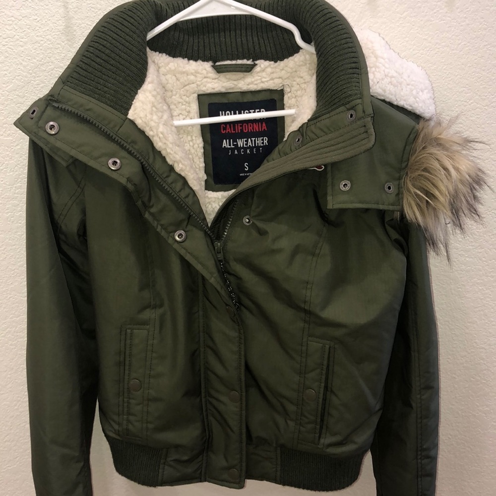 Hollister Cozy Lined Bomber Jacket